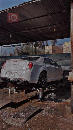 کرایسلەر 300